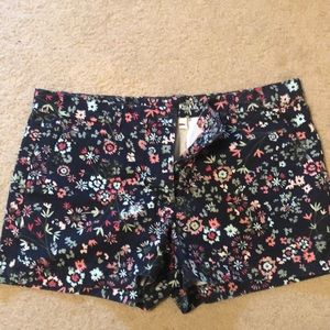 Gap Shorts
